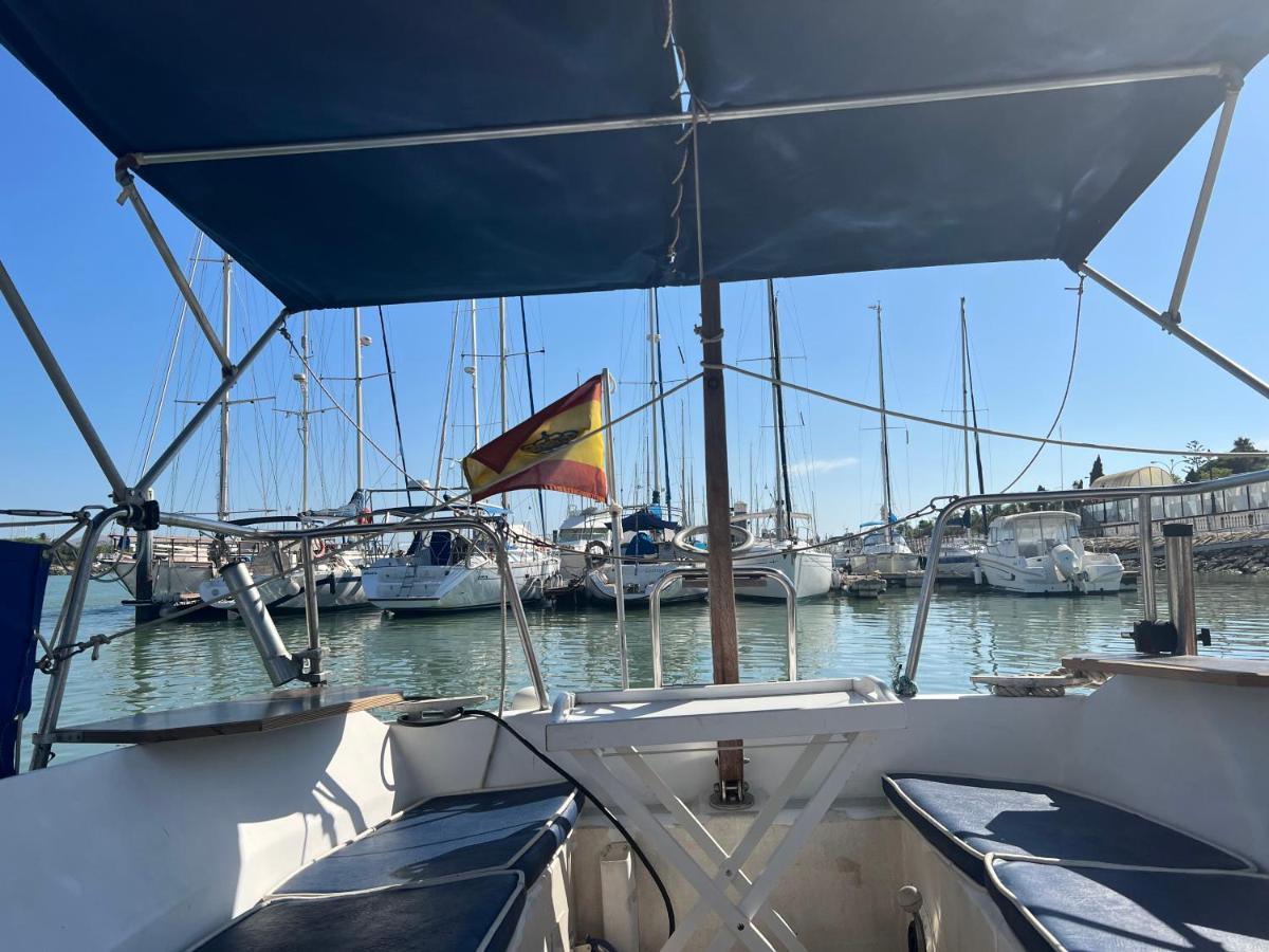 Hotel Velero En El Corazon De El Puerto de Santa María Esterno foto